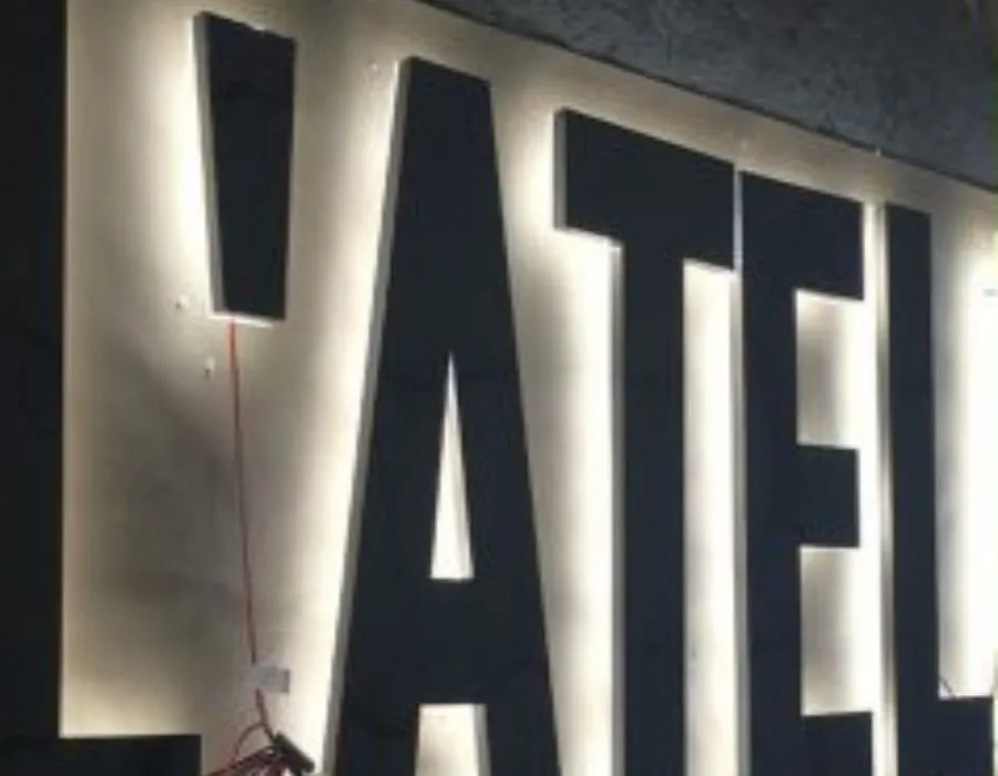 acrylic_backlit_signage_dubai_01