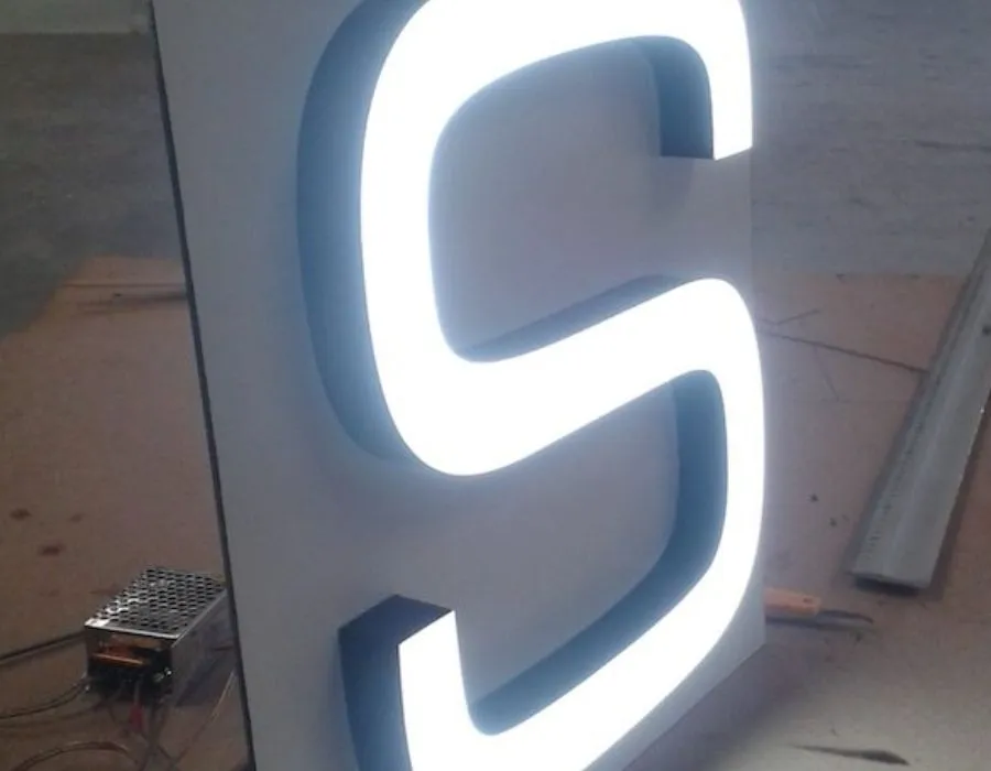 aluminum_powder_coated_sign_board_dubai_01